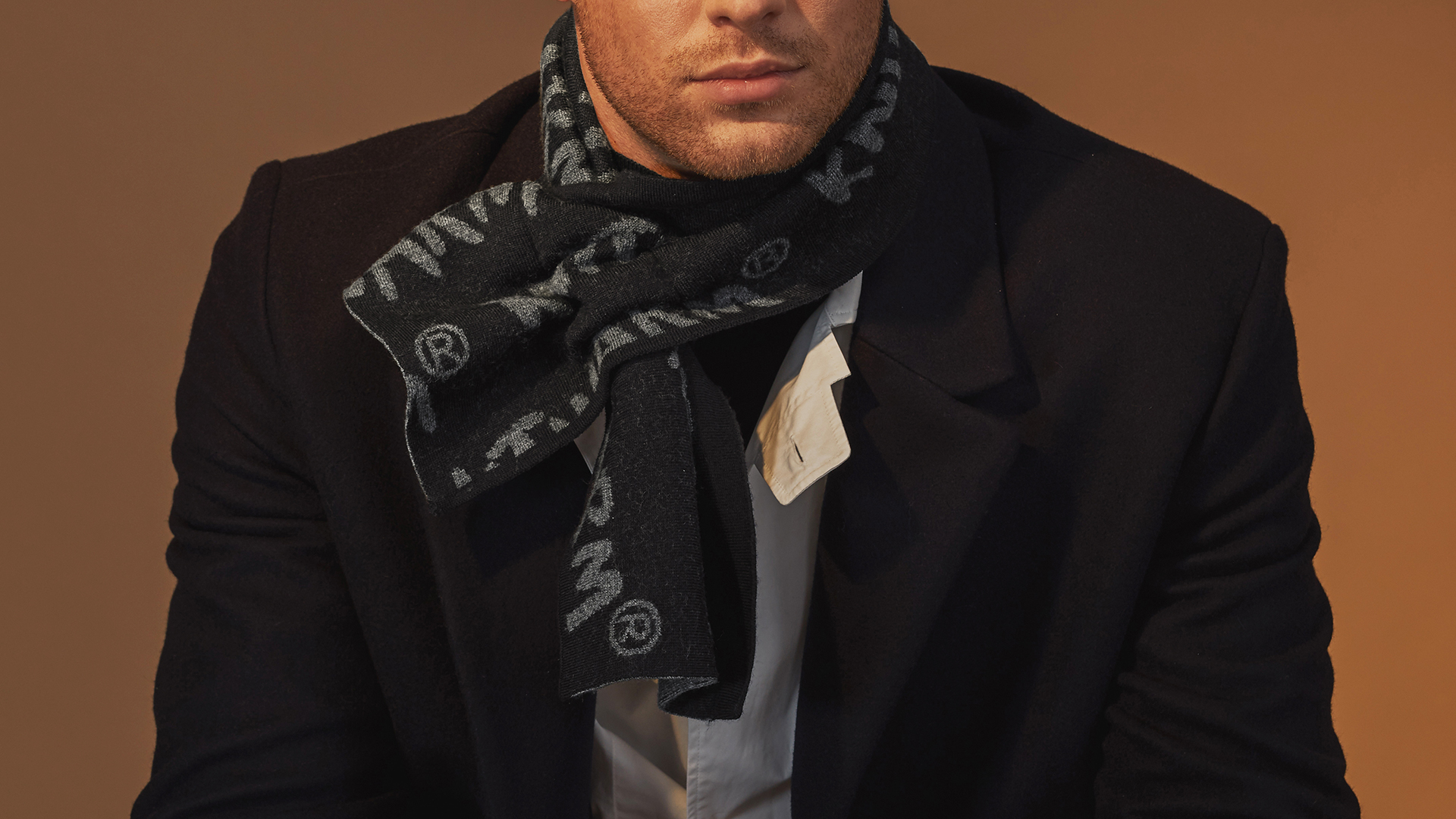 KnitWarm CrossOver Scarf.jpg